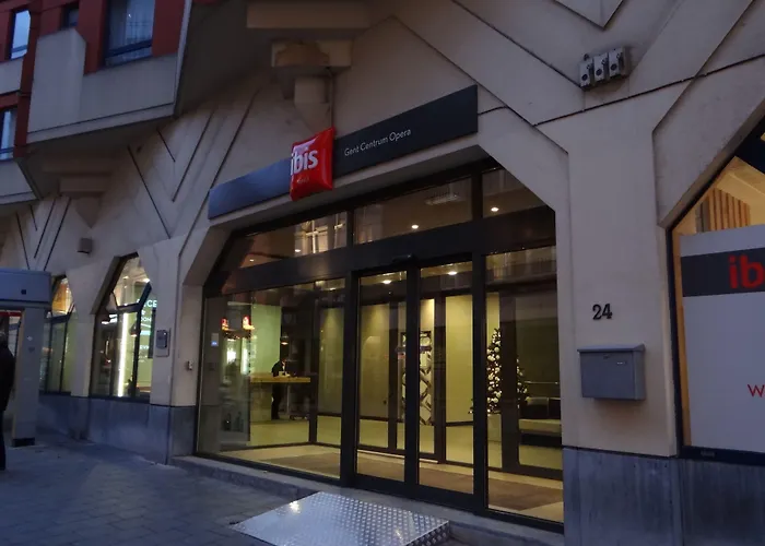 Ibis Centrum Opera Hotel