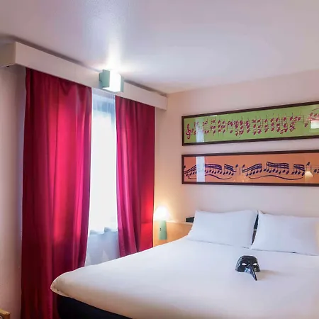 Ibis Centrum Opera 3*