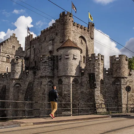 이비스 겐트 센트럼 오페라 3*