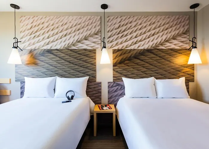 Ibis Centrum Opera 3*