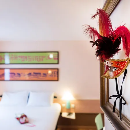 Ibis Centrum Opera 3*