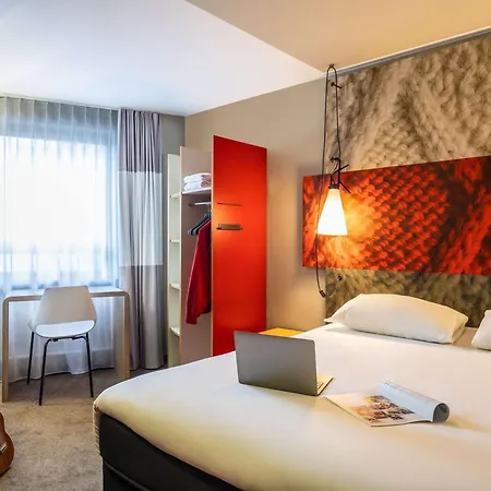 Hotel Ibis Centrum Opera 3*