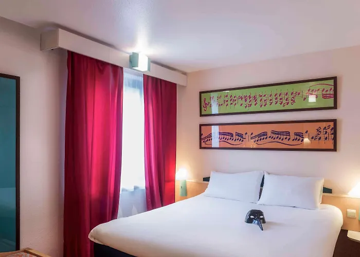 Ibis Centrum Opera 3*