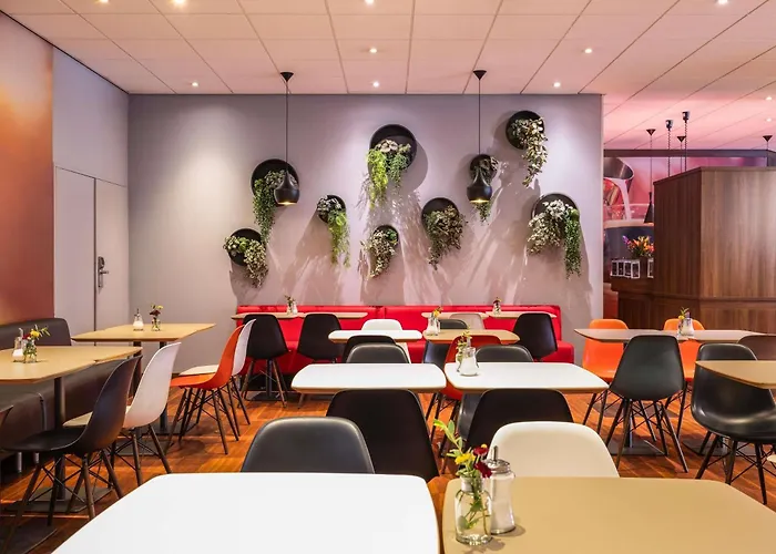 Ibis Centrum Opera Hotel 3*